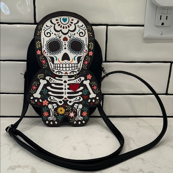 Sleepyville Critters Floral Sugar Skull Skeleton Bones Cross Body Bag Purse - Picture 1 of 13